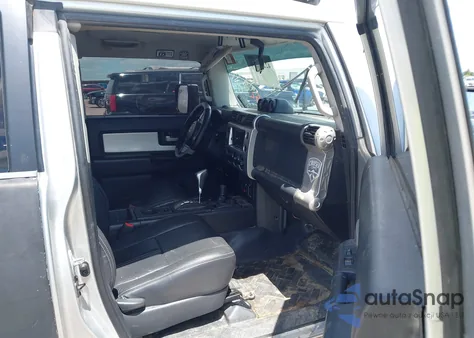 2008 Toyota Fj Cruiser from USA, damaged, VIN JTEBU11F68K021887